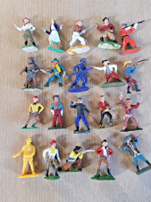 lot de 20 figurines  1/32