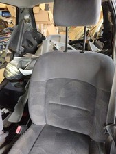 Siege avant gauche RENAULT CLIO 2 PHASE 1 7701701117