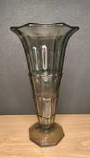 Vase en verre fumé en forme