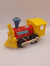 Train bois Fisher price toys