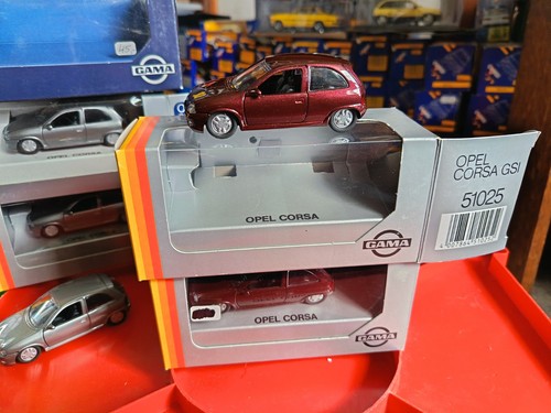 Boxed model gama opel - 1/43,