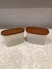 PAIR MATCHING VINTAGE TUPPERWARE OVAL CONTAINERS(1612-23) EXCELLENT CONDITION