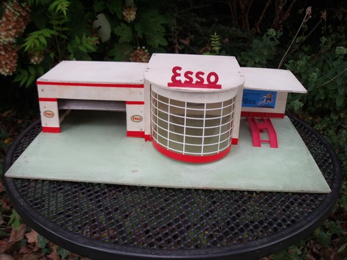 Depreux beau garage - 1/43,