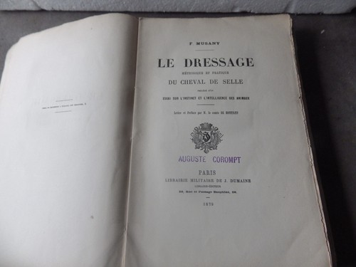 Musany dressage du cheval - f.,