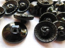 Lot 10 boutons anciens en