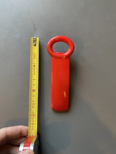 Décapsuleur rouge ouvre bocal - décapsuleur,