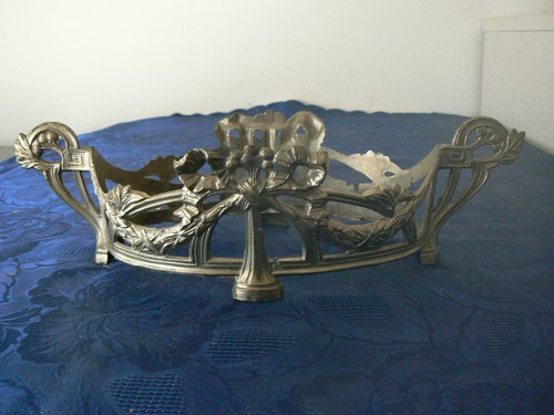 Ancienne jardiniere regul - jardiniere, en