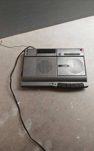 Philips aj3802 radio cassette - philips,