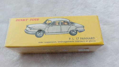 Dinky toys 547 panhard - m2,