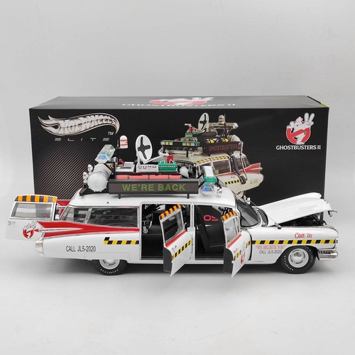 Hot wheels cadillac - 1/18,