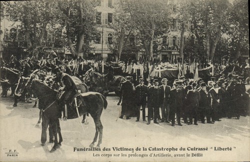 Funérailles des victimes - victimes, de