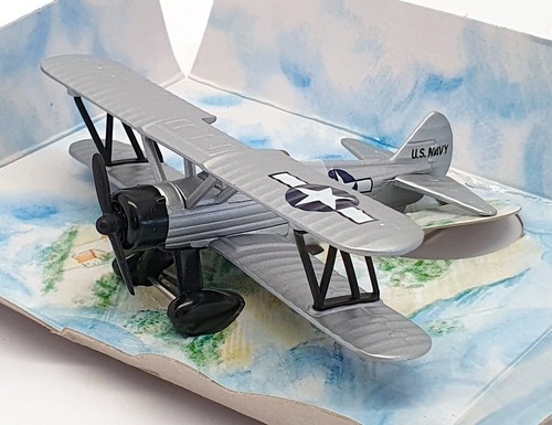 Lledo 10cm wide - wide, wingspan