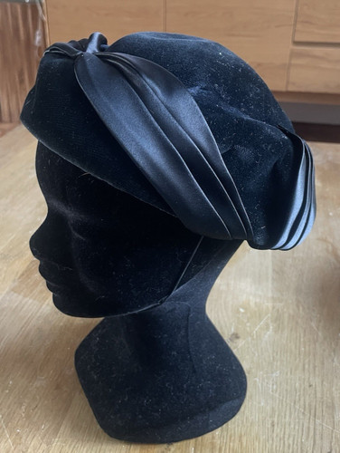 Chapeau ancien velours noir - chapeau,