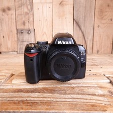 Used Nikon D60 D-SLR Camera Body