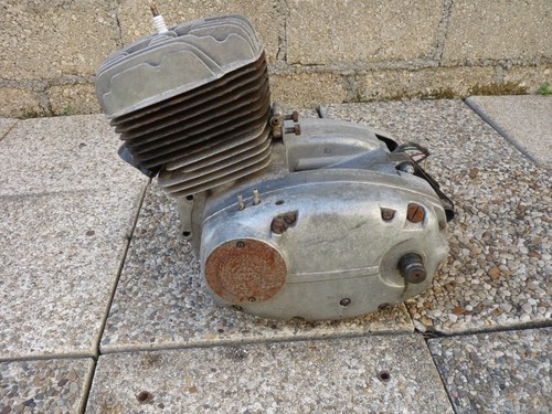 Moteur complet 125 type - cz,
