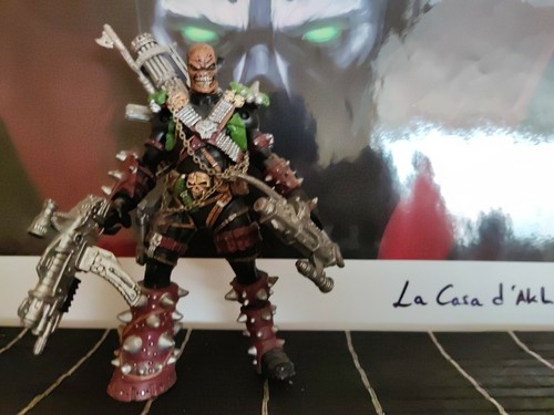 Figurine spawn mask - figurine,