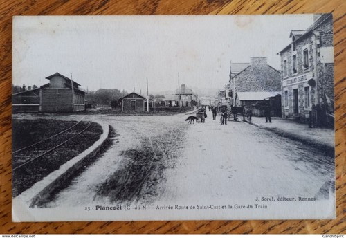 Plancoet arrivée route de - -,
