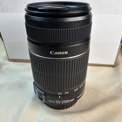 Canon 250mm 5 6 is - ef-s,