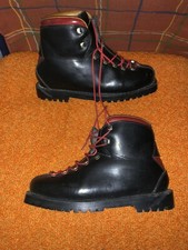 ST. MORITZ SPORT VINTAGE SKI BOOTS OLYMPICS SKI BOOTS SKI SHOES