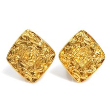Auth CHANEL CC Logo Clipo on Earrings Gold Metal - w1276k