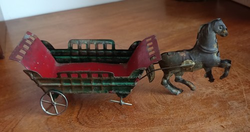Attelage hippomobile ancien - , en