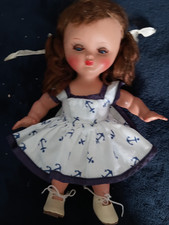 ANCIENNE POUPEE BELLA