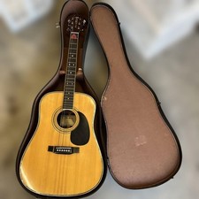 Guitare acoustique vintage