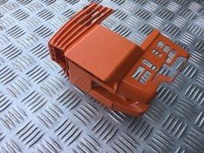 capot moteur taille haie stihl