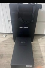 Boite a chaussures saint