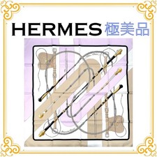 HERMES Carré 90 clic clac