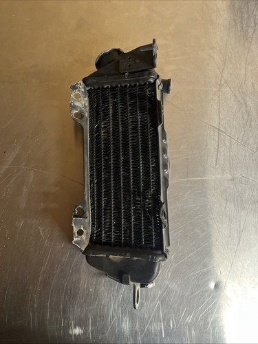 390611099 radiateur droit oem - radiateur,