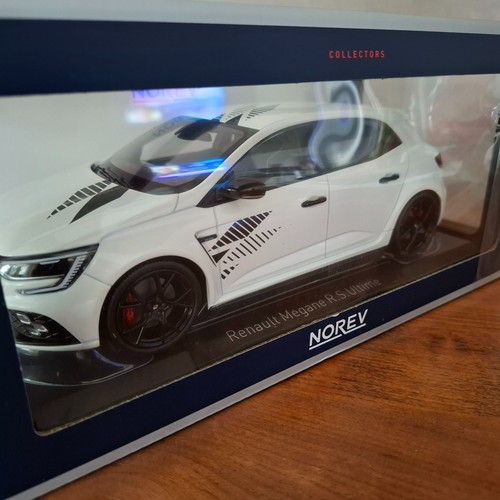 Renault mégane ultime - mégane, 4