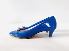 Ballerines à talon en cuir