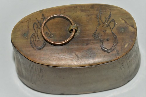 Grande ancienne tabatiere - *grande,