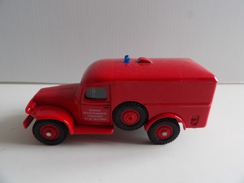 Dodge 54 pompiers - dodge, wc