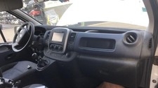 Tableau de bord OPEL VIVARO 2