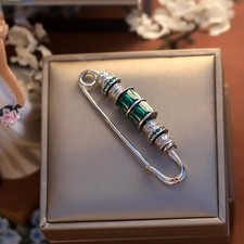 Broche Argenté Trombone Serti