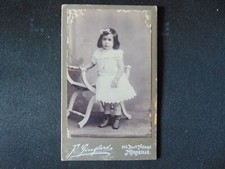 Photo CDV (10.5 x 6.5 cm) "Girl in white lace dress"
