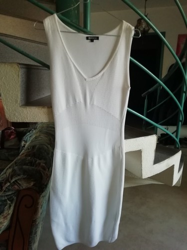 Robe blanc taille marque m - s,