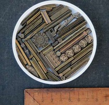 Lot de fers à dorer plaque matériel reliure dorure ancien cuir bronze/laiton ~.~