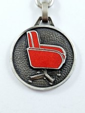 KEYCHAIN - Augis - CANNON SEAT & Co. - SAINT-MARCELLIN - ENAMELLED METAL - 60s