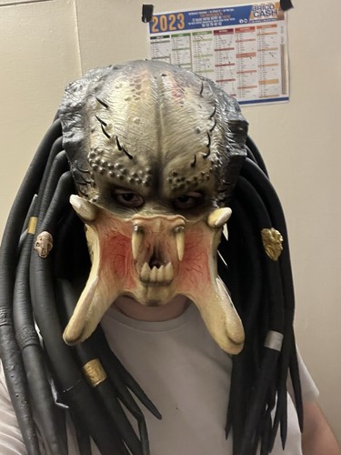 Masque predator
