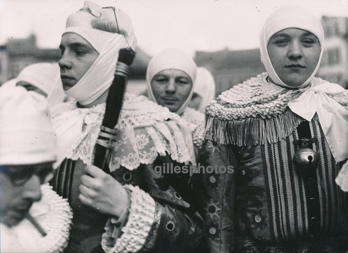 Binche 1950 fête des - binche, c.