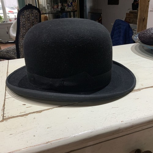 Chapeau melon