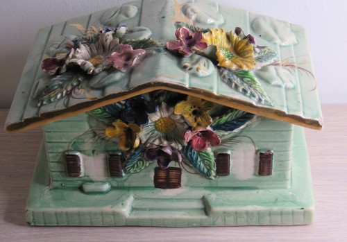 Boite chalet ceramique - boite,