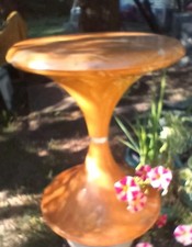 VINTAGE LUCITE MARBLED SWIRL ATOMIC SPACE AGE TULIP SIDE TABLE