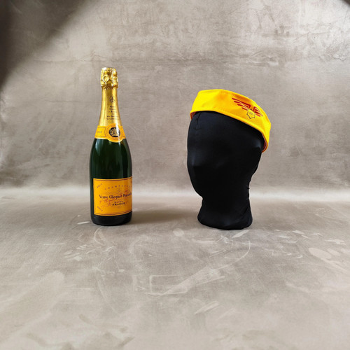 Rare cap hostesses - rare, l'air