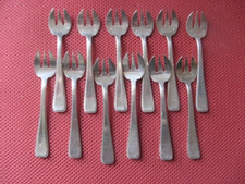 ++"532.1"     12  FOURCHETTES