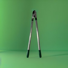 Wolf Garten 32 Inch Bypass Lopper German Made.