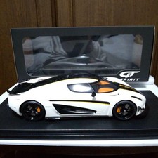 Koenigsegg Regera White 1/18